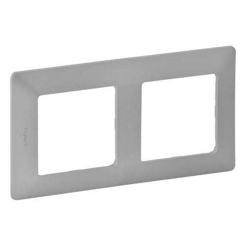 Рамка Legrand 754133 в Аксон