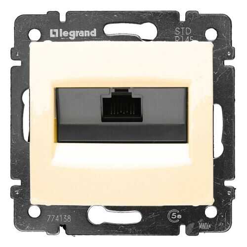 Розетка LEGRAND 774138 Valena в Аксон